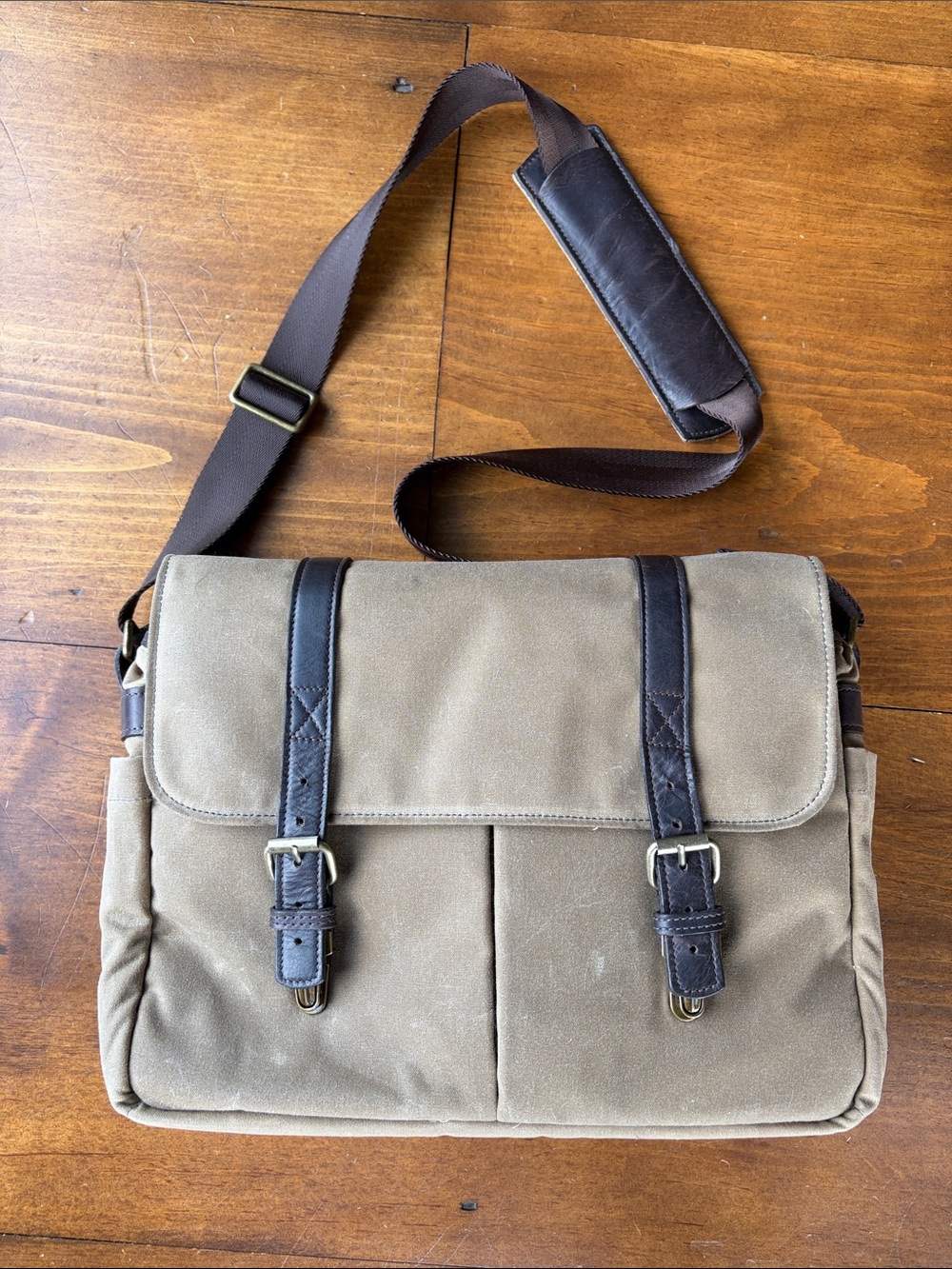 ONA Prince Street Waxed Canvas Messenger Camera Bag
